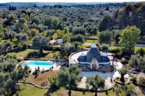Il trullo di Mya. Trullo con piscina privata